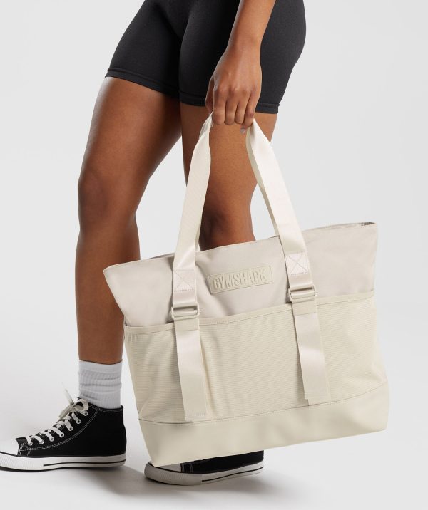 Everyday Tote - Image 4