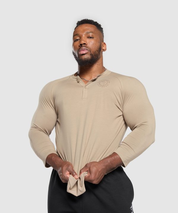 Legacy Henley - Image 4