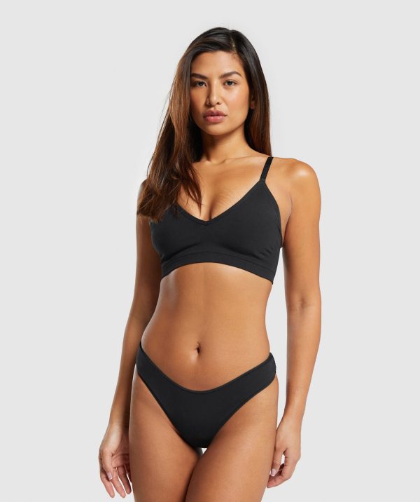 Seamless V Neck Bralette - Image 4