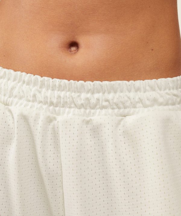 everywear Basketball Shorts - Image 6