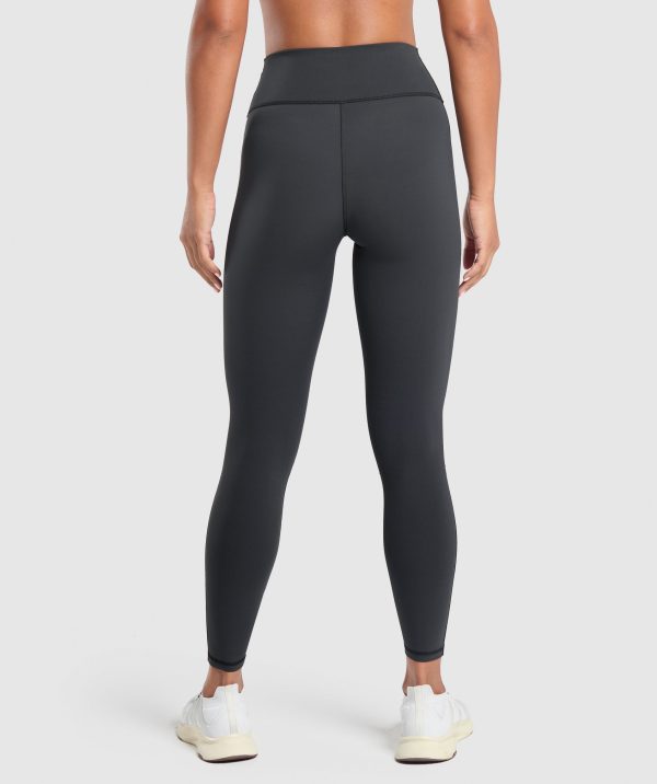 Elevate Short Leggings - Image 2