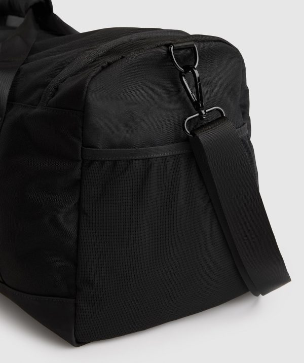 Medium Everyday Gym Bag - Image 4