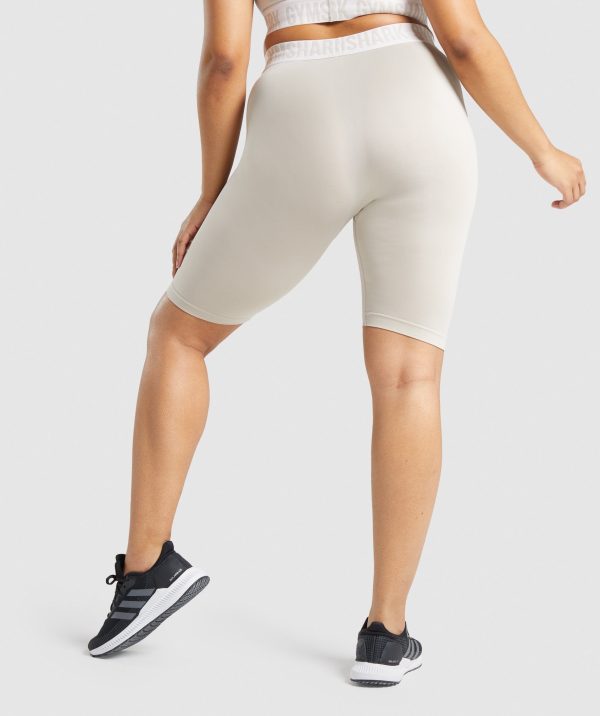 Fit Seamless Cycling Shorts - Image 2