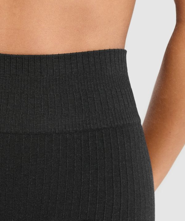 Lux Seamless Shorts - Image 5