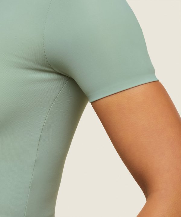 everywear Cropped Active Tee - Image 5
