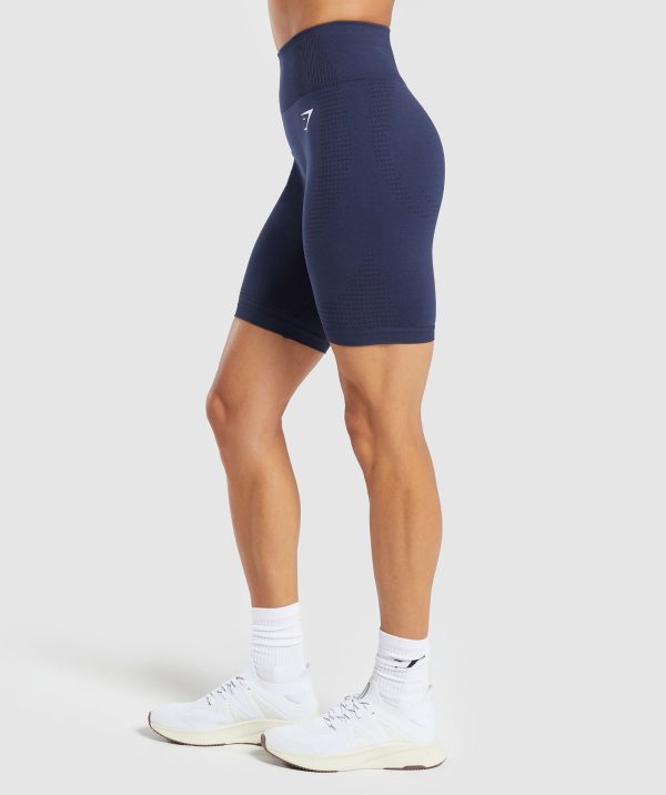 Vital Seamless 7" Shorts - Image 3