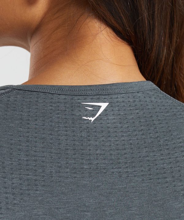 Vital Seamless Crop Top - Image 5