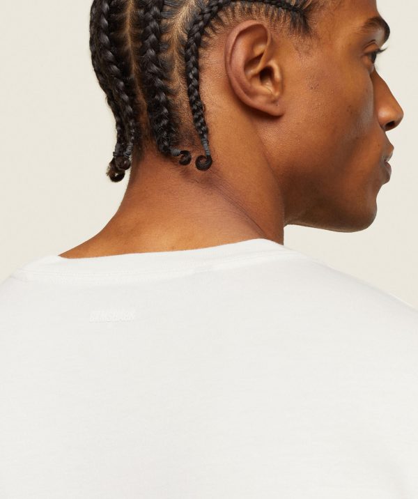 everywear Relaxed Long Sleeve Tee - Image 7