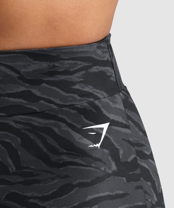 GS Power Tight Shorts - Image 6