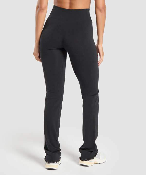 Lux Seamless Flare Leggings - Image 2
