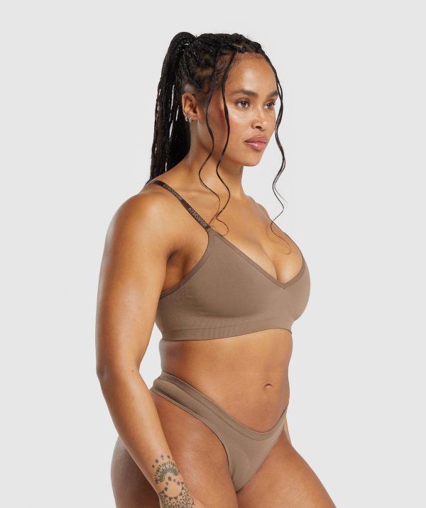 Seamless V Neck Bralette - Image 3