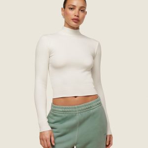 everywear Long Sleeve Ribbed Turtle Neck