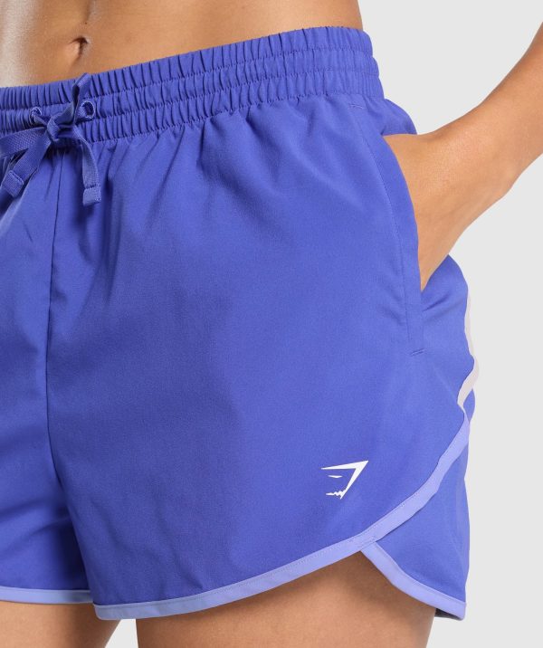 Training Contrast Loose 2.5" Shorts - Image 6