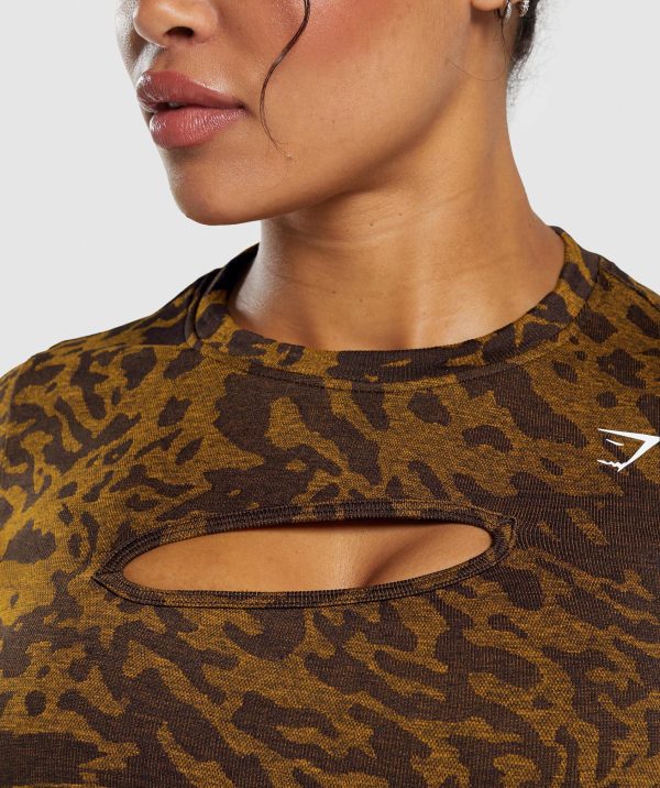 Adapt Safari Seamless Long Sleeve Crop Top - Image 6