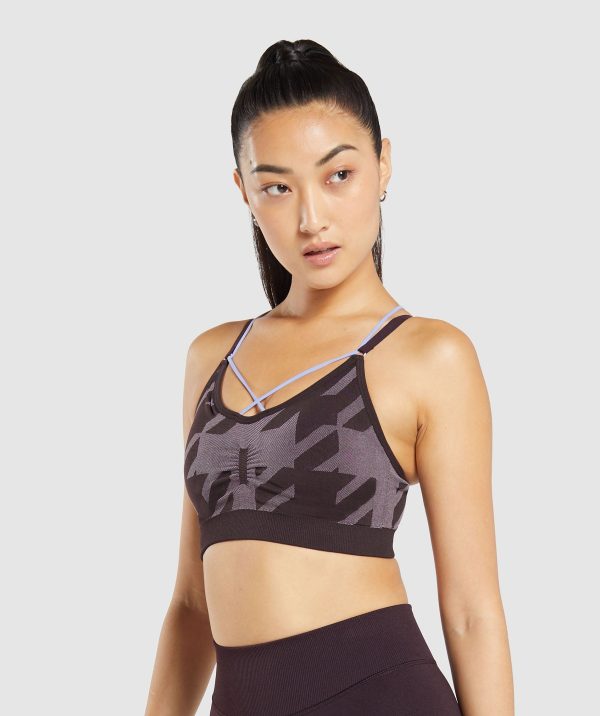 Apex Limit Seamless Ruched Sports Bra - Image 3