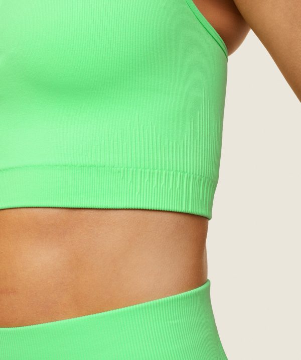 everywear Seamless Sleeveless Turtleneck - Image 7