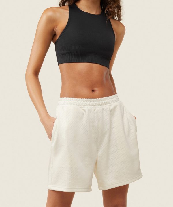 everywear Basketball Shorts - Image 4