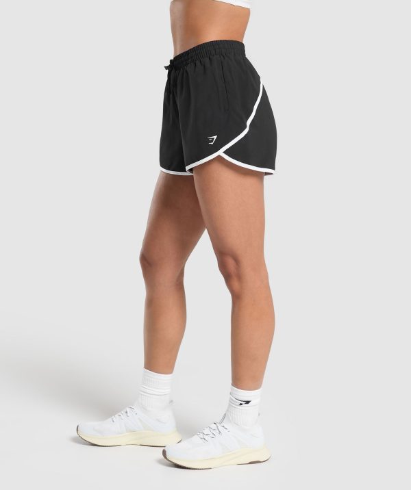 Training Contrast Loose Shorts 2.5" - Image 3
